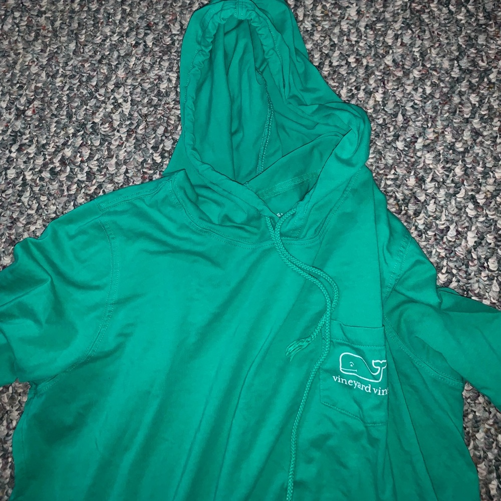 Vineyard vines hoodie